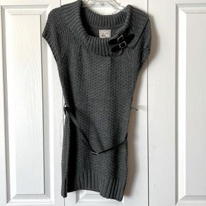 NWT Pink Rose Cowl Neck Grey Short Sleeves Sweater Dress (size Medium) Girl 14